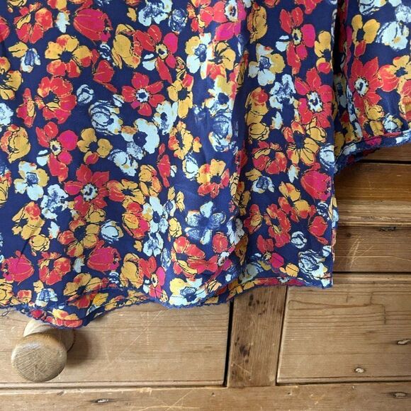 Porridge Medium‎ Silk Blouse Top Floral Anthropologie V-Neck Long Sleeve - Picture 9 of 13